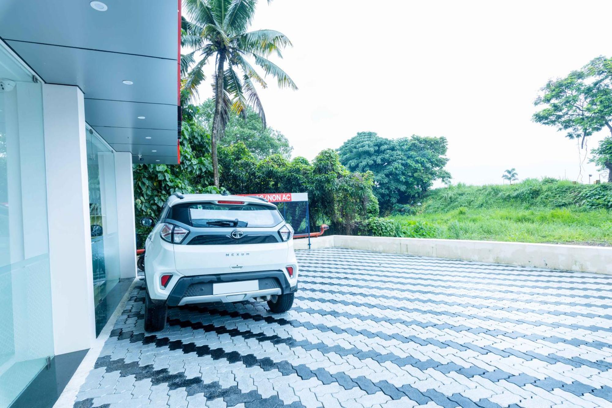 Treebo Airsuite Airport Hotel Kochi 外观 照片