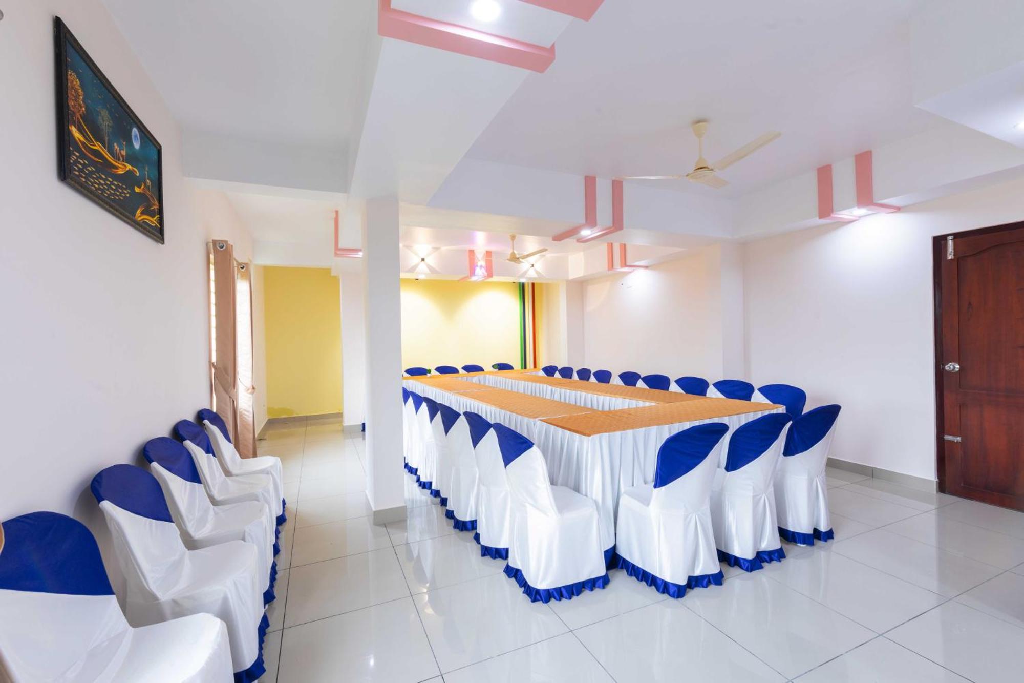 Treebo Airsuite Airport Hotel Kochi 外观 照片