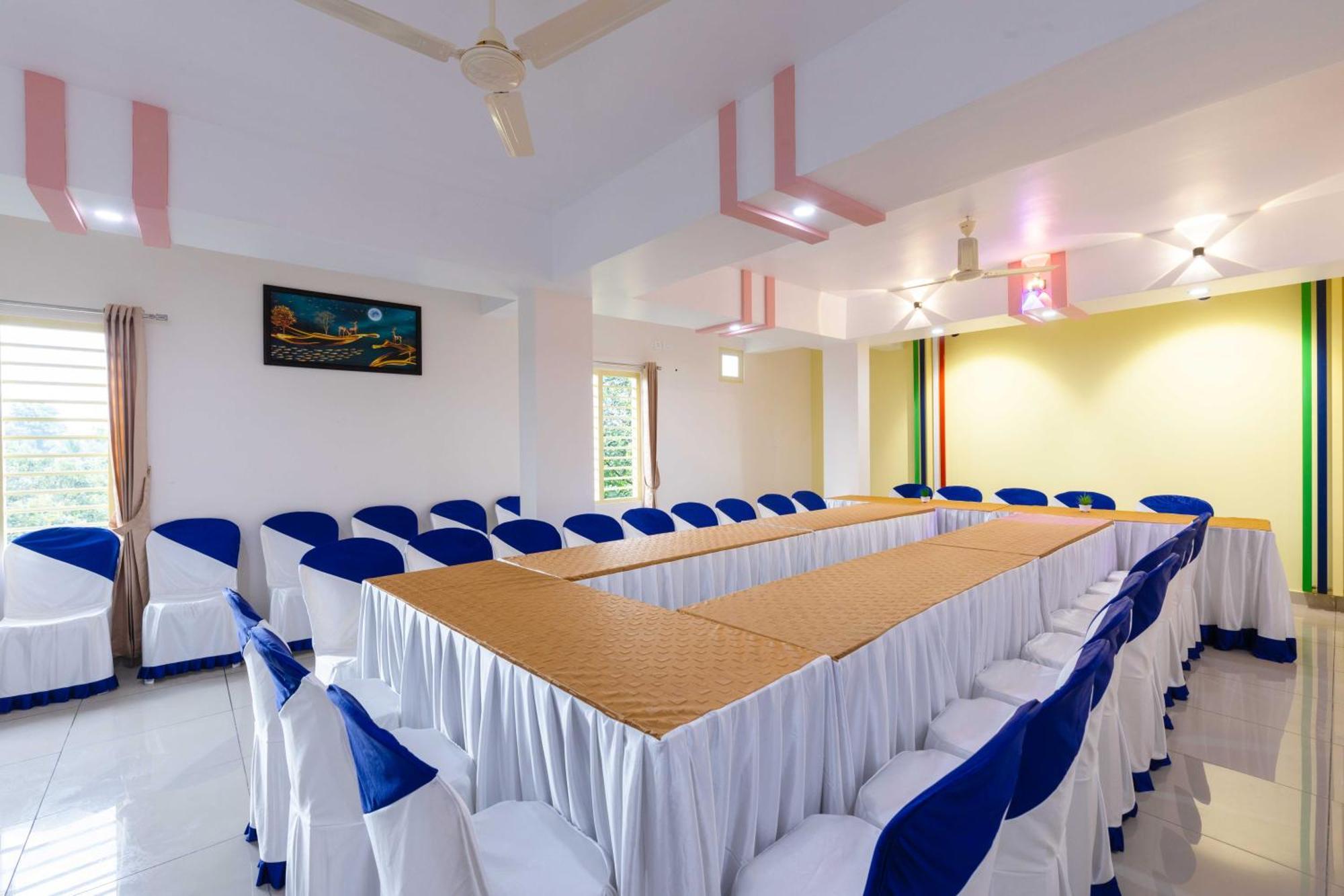 Treebo Airsuite Airport Hotel Kochi 外观 照片