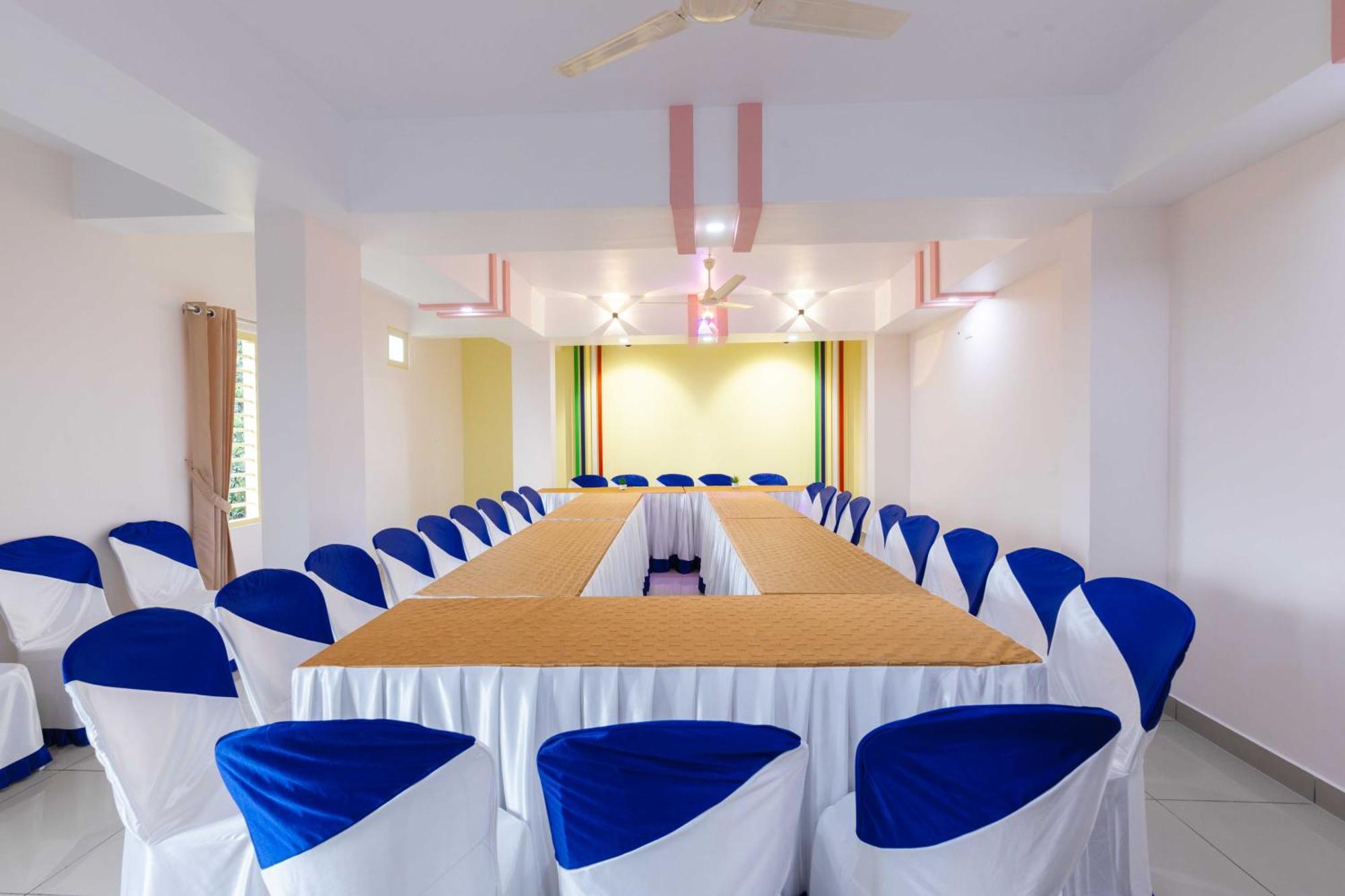 Treebo Airsuite Airport Hotel Kochi 外观 照片